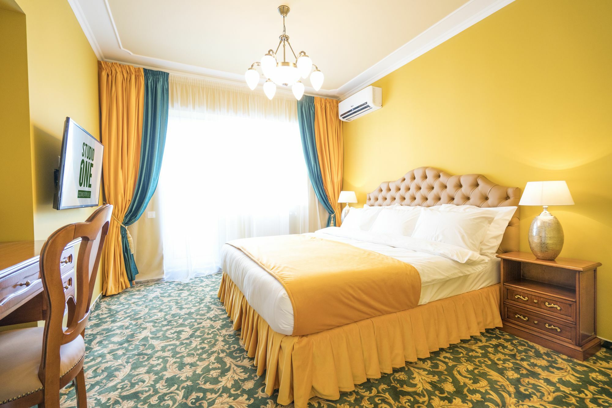 Studio One Accommodation Suites Bukarest Exterior foto