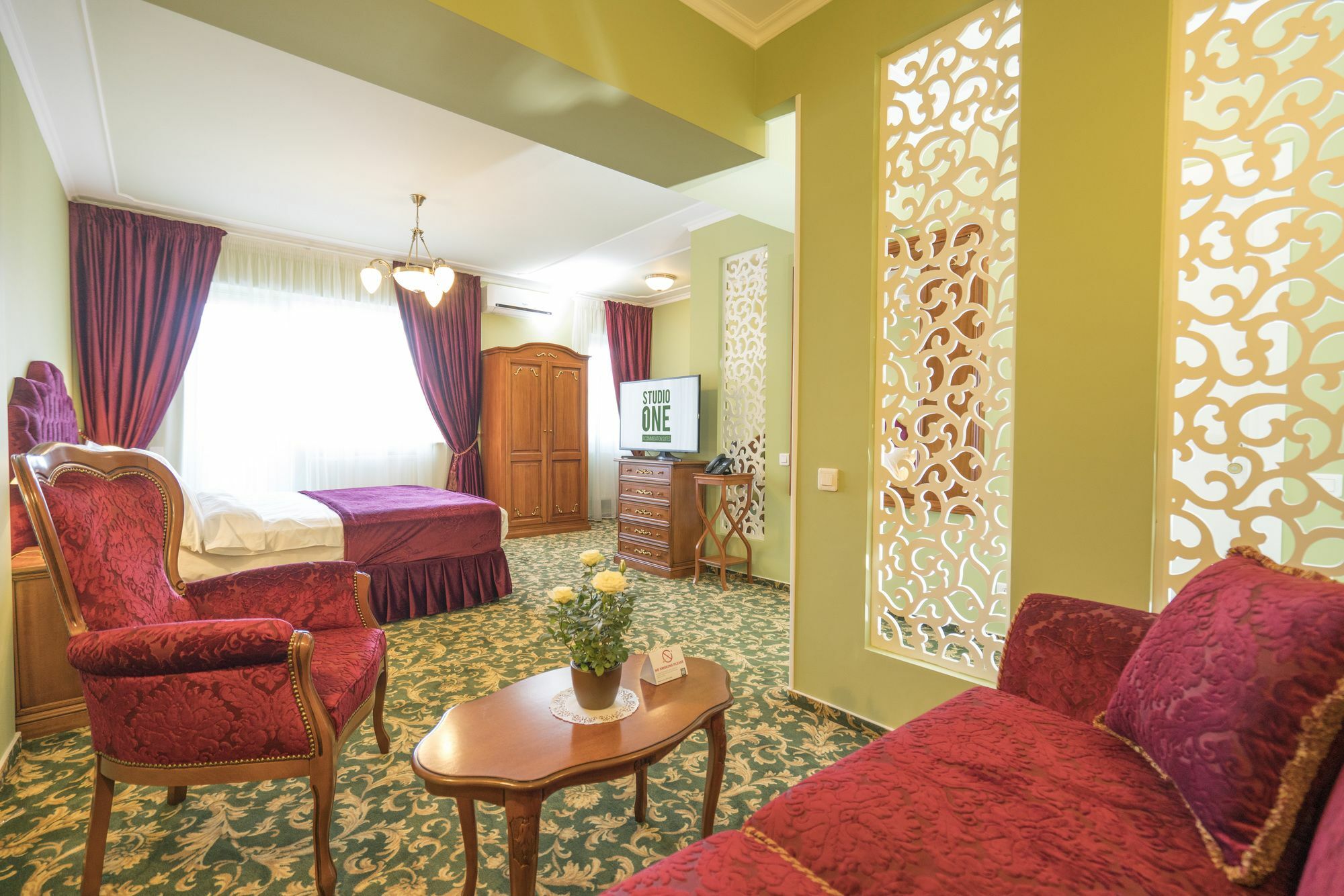 Studio One Accommodation Suites Bukarest Exterior foto